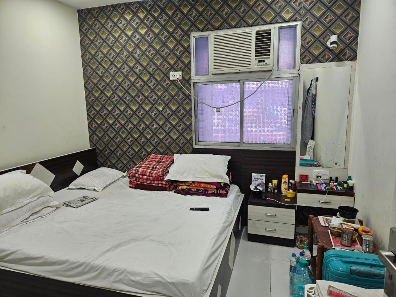Hotel Elliot Comfort Inn Calcutta Buitenkant foto